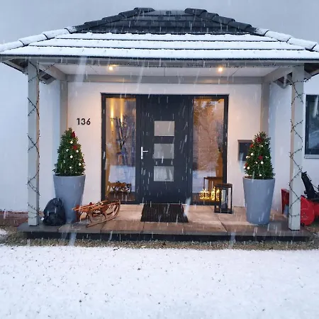 Πανσιόν Haus Karina *